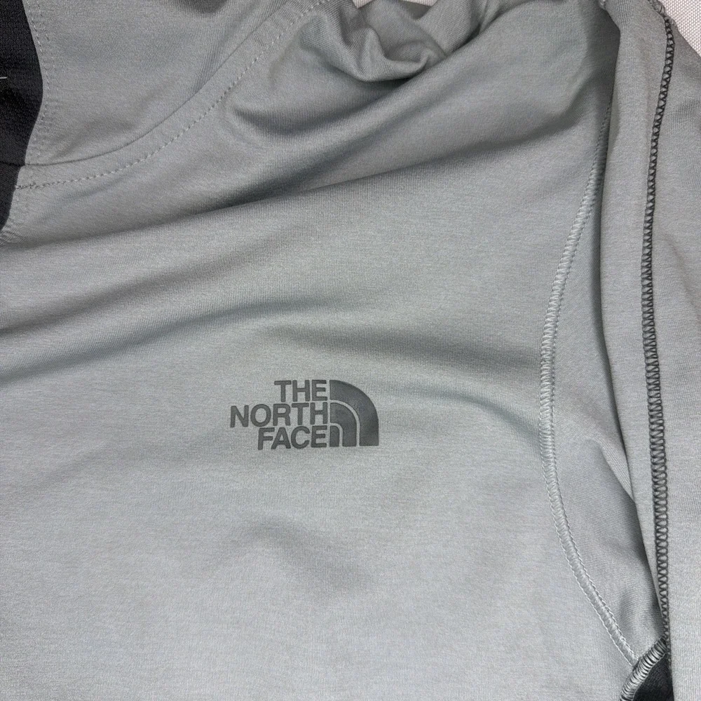 North Face Mountain Athletics Lightweight Hoodie Size Sm Gray 00166